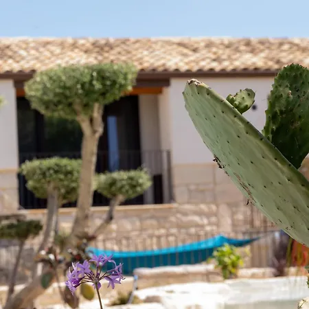Сasa de vacaciones Oasi Mandrevecchie Giarratana